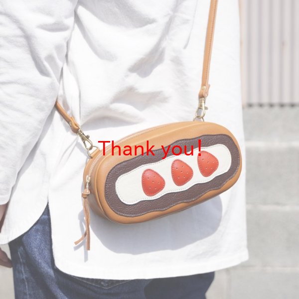 画像1: 【苺エクレアのポシェット】ショルダーバッグ　|　小さいバッグ